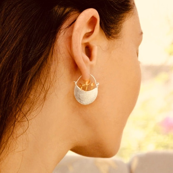 “Sprouts in a Basket” Seedling Butterfly Planter Botany Whimsy Two Tone 3D Hoops - Picture 5 of 16